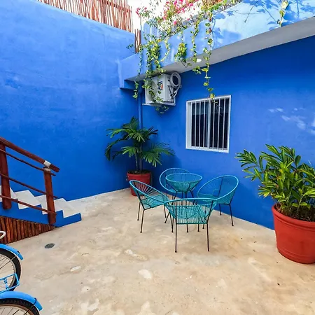 Casabella- Private Villa-6 Bed 6 Bath-Beachwalk